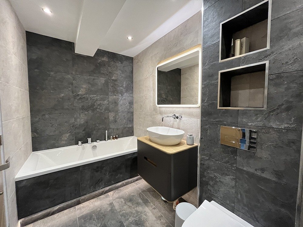 Master ensuite in Warley, Halifax | Case Study | Creating Spaces