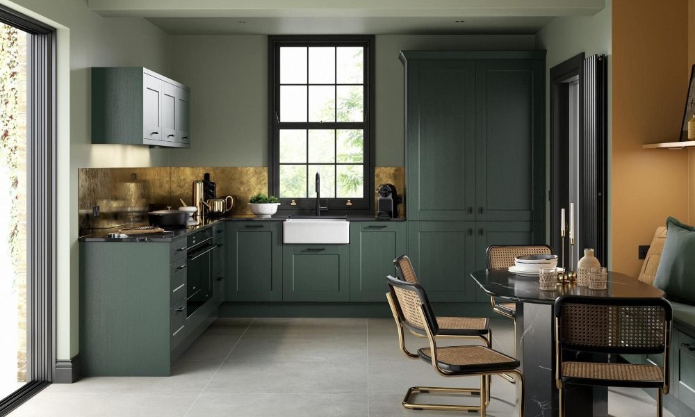 kensington-heritage-green-modern-clsssic-uform-kitchen-stori-hero-min